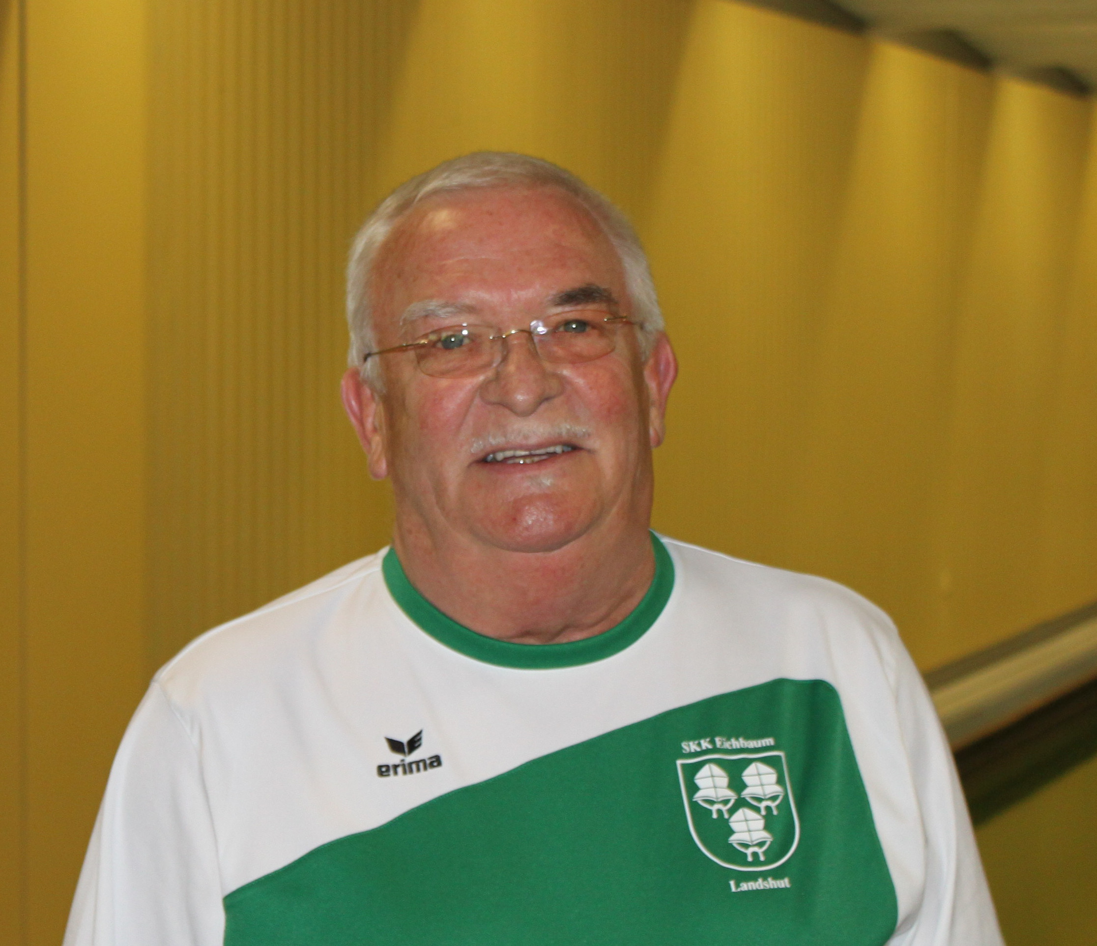 Spiel wegen der Geburtstagsfeier von Hans Mussler auf eine Unzeit von ...
